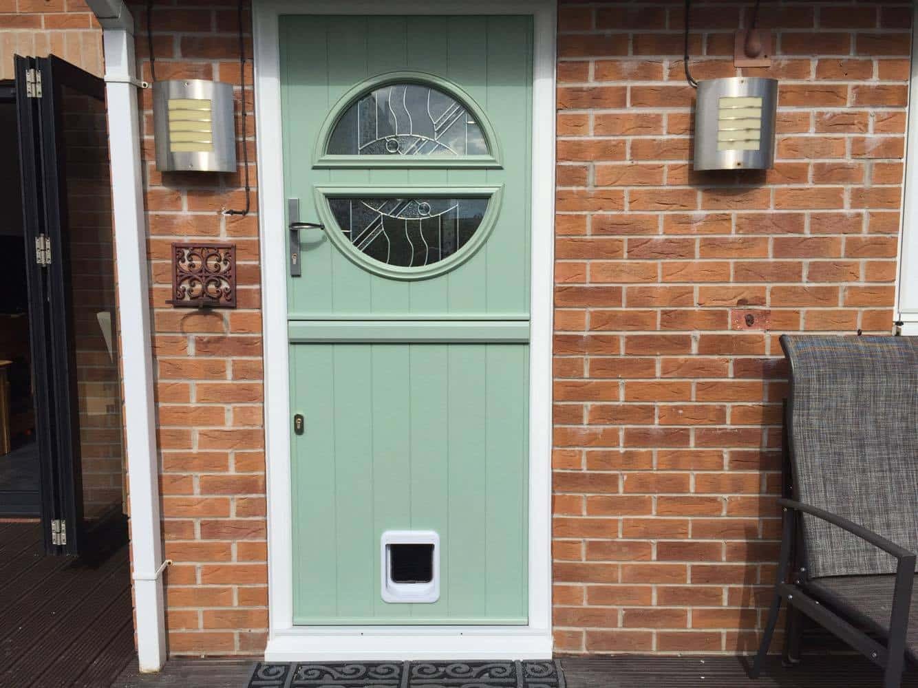 SOLIDOR STABLE FRONT